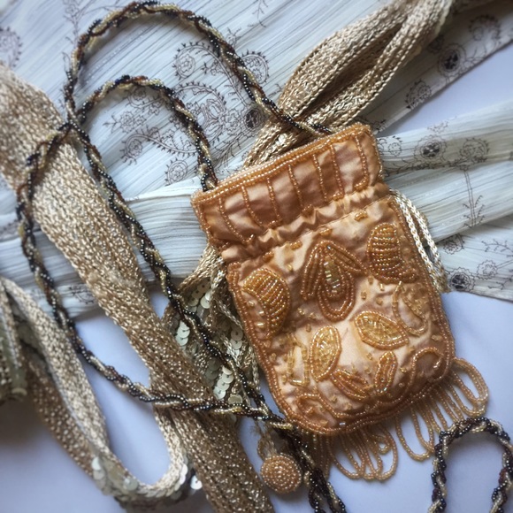 Intricate Beaded Pouch with Sequin Ties💫 - Picture 1 of 4